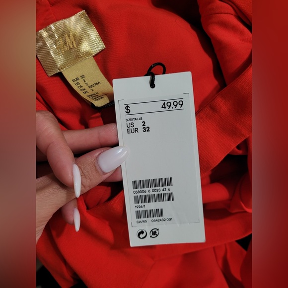 Red bodycon dress - Picture 4 of 4